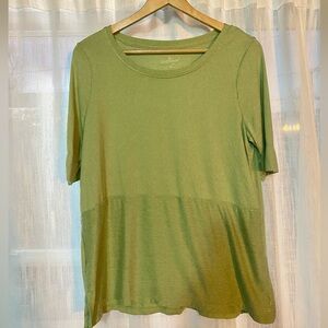Cuddl Duds Light Green Short Sleeve Top